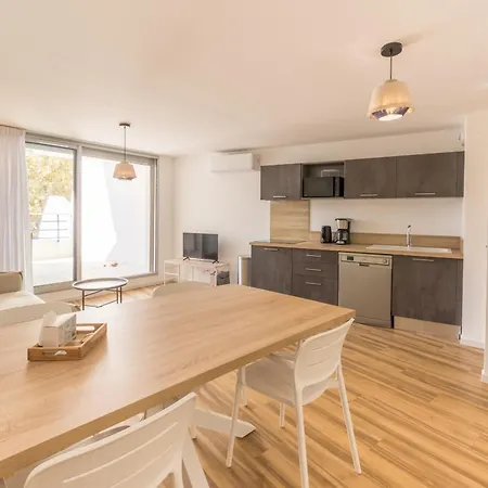 アパートホテル My Residences - A106 ラ・グランド・モット
