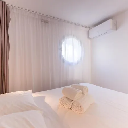 My Residences - A106 Aparthotel
